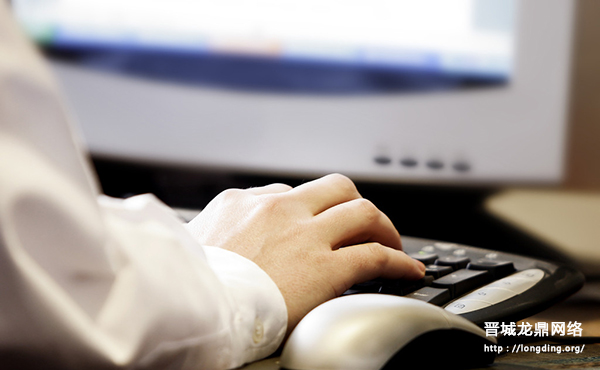 新站長知識之網(wǎng)站美觀度與網(wǎng)站優(yōu)化哪個更重要？